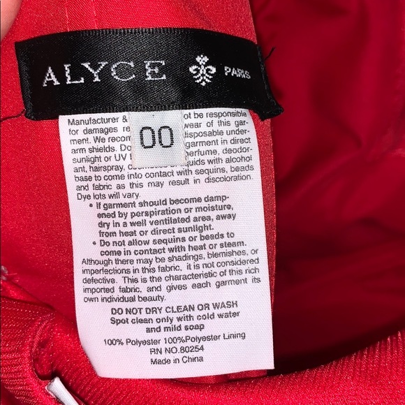 Short Strapless Red Flowy Sequin Dress - Picture 8 of 8